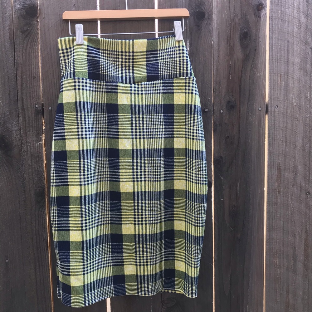 LulaRoe Plaid Skirt